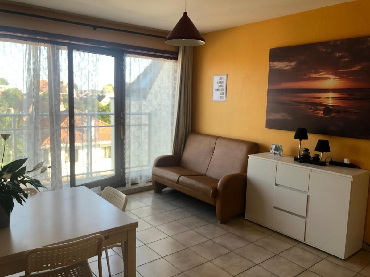 Gezellig Appartement In Oostende Ostend Exterior photo